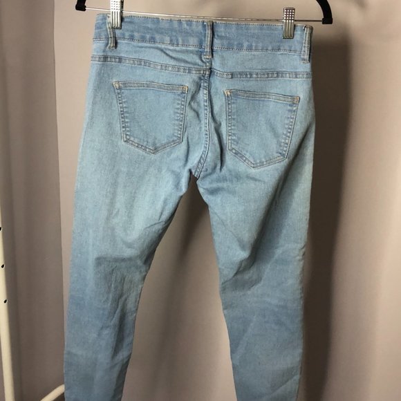 Jeans - Picture 2 of 3